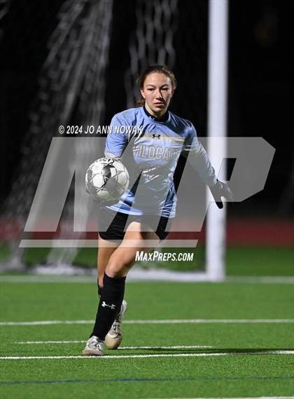 Thumbnail 3 in Tomball Memorial vs Cypress Woods (I-10 Shootout) photogallery.