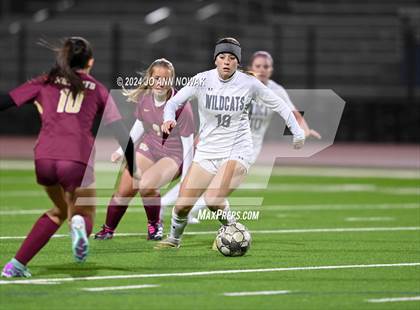 Thumbnail 3 in Tomball Memorial vs Cypress Woods (I-10 Shootout) photogallery.