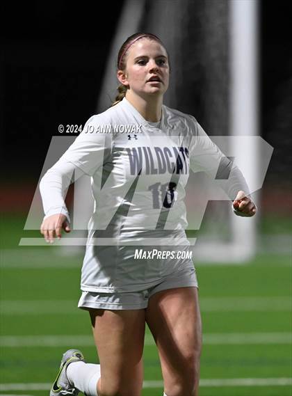Thumbnail 1 in Tomball Memorial vs Cypress Woods (I-10 Shootout) photogallery.