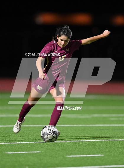 Thumbnail 3 in Tomball Memorial vs Cypress Woods (I-10 Shootout) photogallery.