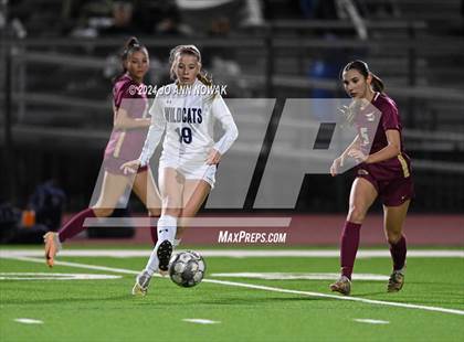 Thumbnail 1 in Tomball Memorial vs Cypress Woods (I-10 Shootout) photogallery.