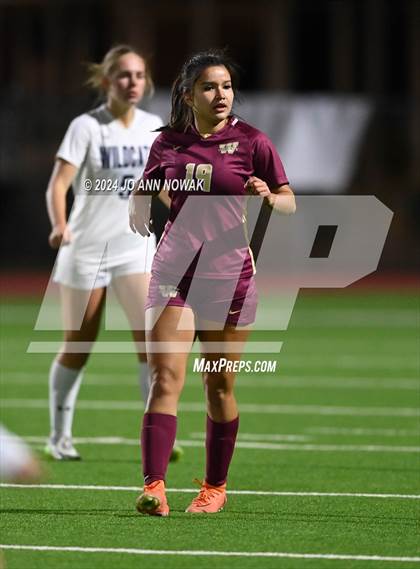 Thumbnail 2 in Tomball Memorial vs Cypress Woods (I-10 Shootout) photogallery.