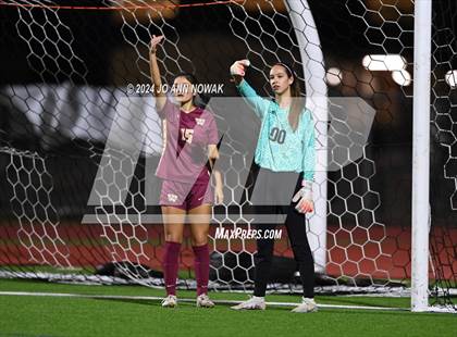 Thumbnail 2 in Tomball Memorial vs Cypress Woods (I-10 Shootout) photogallery.