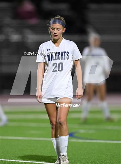 Thumbnail 3 in Tomball Memorial vs Cypress Woods (I-10 Shootout) photogallery.