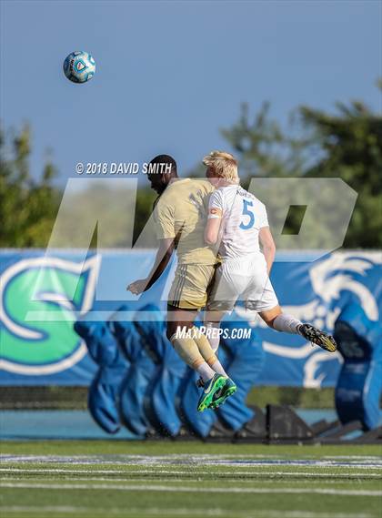 Thumbnail 2 in Lee's Summit vs Rockhurst (Blue Springs South Tournament) photogallery.