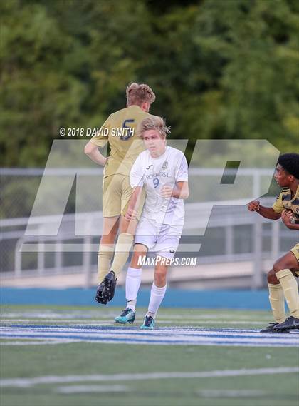 Thumbnail 2 in Lee's Summit vs Rockhurst (Blue Springs South Tournament) photogallery.