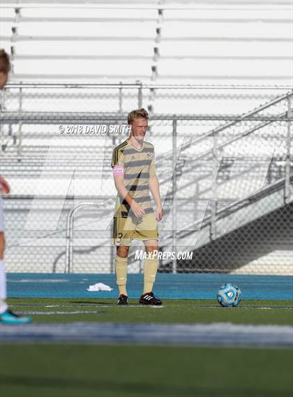 Thumbnail 2 in Lee's Summit vs Rockhurst (Blue Springs South Tournament) photogallery.