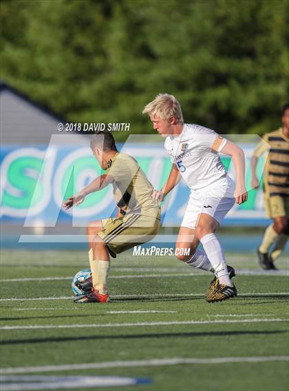 Thumbnail 3 in Lee's Summit vs Rockhurst (Blue Springs South Tournament) photogallery.