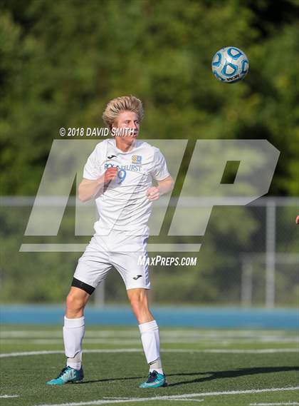 Thumbnail 2 in Lee's Summit vs Rockhurst (Blue Springs South Tournament) photogallery.