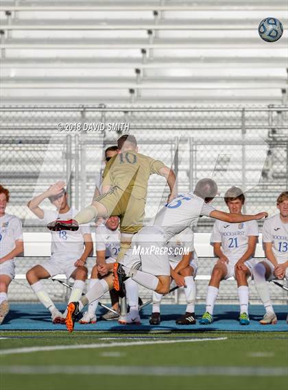 Thumbnail 3 in Lee's Summit vs Rockhurst (Blue Springs South Tournament) photogallery.
