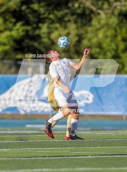 Thumbnail 3 in Lee's Summit vs Rockhurst (Blue Springs South Tournament) photogallery.