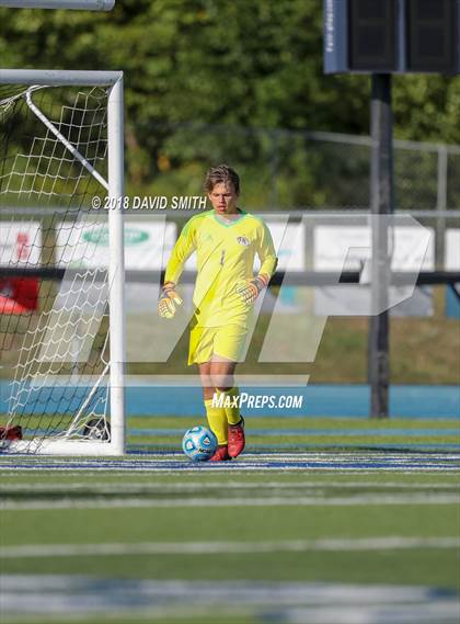 Thumbnail 2 in Lee's Summit vs Rockhurst (Blue Springs South Tournament) photogallery.
