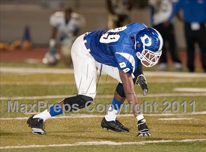 Thumbnail 3 in Dickinson vs Fort Bend Elkins (5A Region 3 Bi-District Playoff) photogallery.