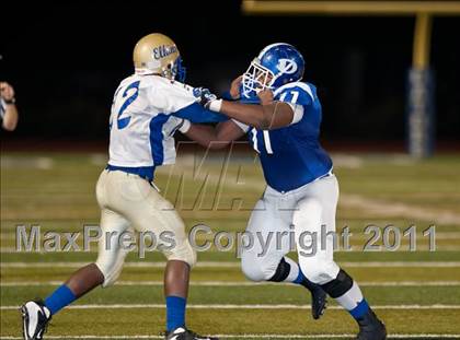 Thumbnail 1 in Dickinson vs Fort Bend Elkins (5A Region 3 Bi-District Playoff) photogallery.