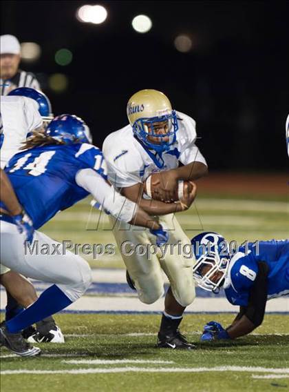 Thumbnail 3 in Dickinson vs Fort Bend Elkins (5A Region 3 Bi-District Playoff) photogallery.