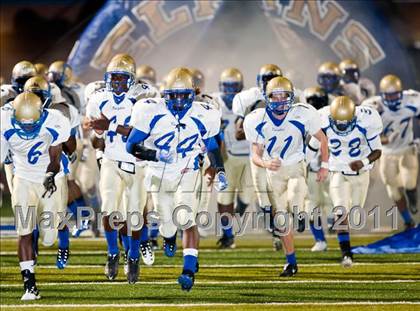 Thumbnail 3 in Dickinson vs Fort Bend Elkins (5A Region 3 Bi-District Playoff) photogallery.