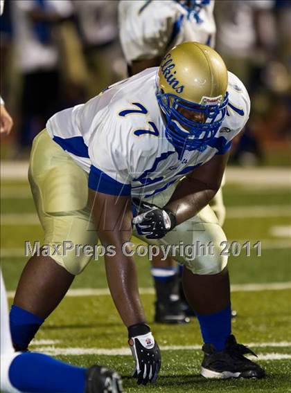 Thumbnail 1 in Dickinson vs Fort Bend Elkins (5A Region 3 Bi-District Playoff) photogallery.
