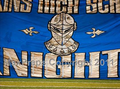 Thumbnail 2 in Dickinson vs Fort Bend Elkins (5A Region 3 Bi-District Playoff) photogallery.