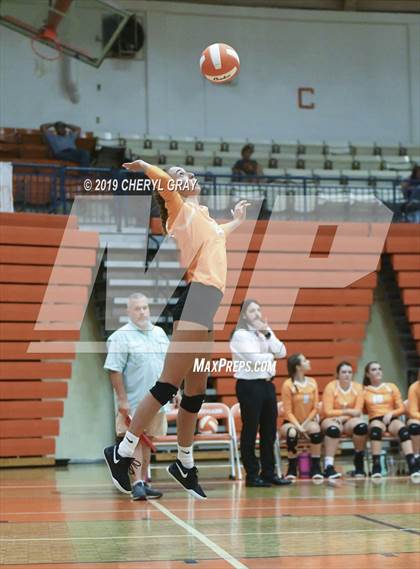 Thumbnail 1 in Daniel Boone @ Sullivan Central photogallery.