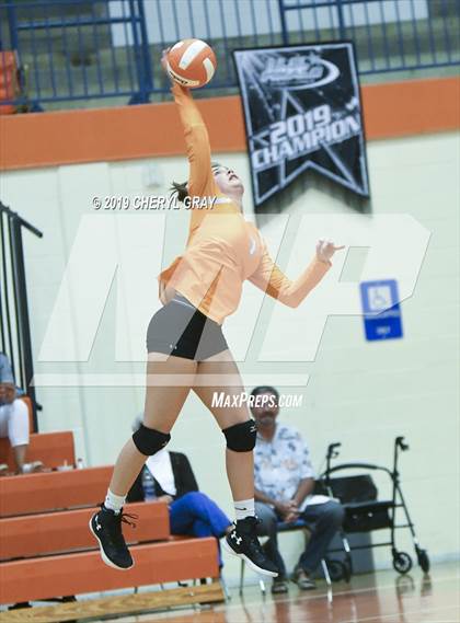 Thumbnail 2 in Daniel Boone @ Sullivan Central photogallery.