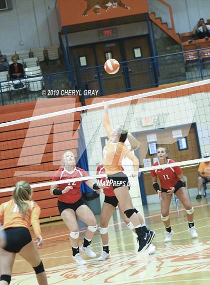 Thumbnail 2 in Daniel Boone @ Sullivan Central photogallery.