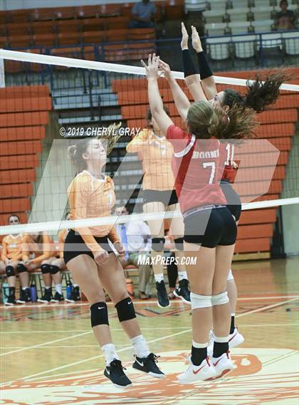 Thumbnail 1 in Daniel Boone @ Sullivan Central photogallery.