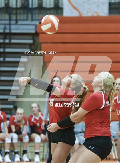 Thumbnail 3 in Daniel Boone @ Sullivan Central photogallery.