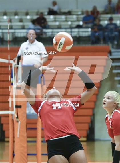 Thumbnail 3 in Daniel Boone @ Sullivan Central photogallery.