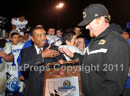 Thumbnail 3 in Lompoc vs. Cabrillo (CIF SS Northwest Division Final) photogallery.