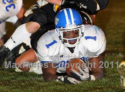 Thumbnail 1 in Lompoc vs. Cabrillo (CIF SS Northwest Division Final) photogallery.