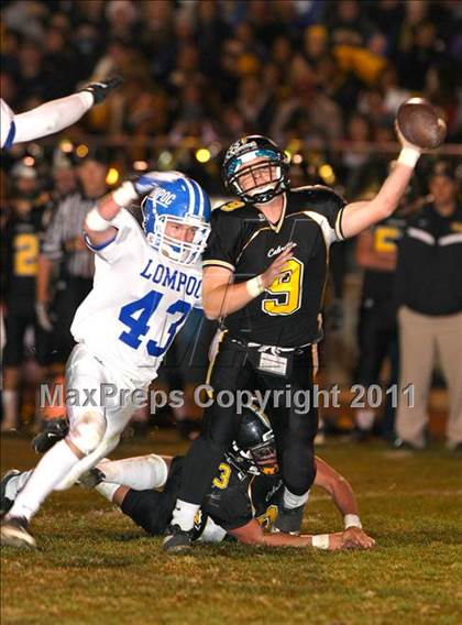 Thumbnail 2 in Lompoc vs. Cabrillo (CIF SS Northwest Division Final) photogallery.
