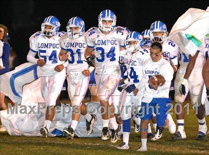Thumbnail 2 in Lompoc vs. Cabrillo (CIF SS Northwest Division Final) photogallery.