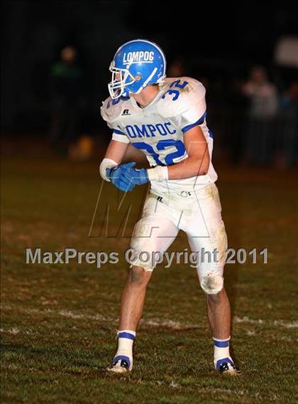 Thumbnail 2 in Lompoc vs. Cabrillo (CIF SS Northwest Division Final) photogallery.