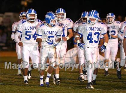 Thumbnail 3 in Lompoc vs. Cabrillo (CIF SS Northwest Division Final) photogallery.