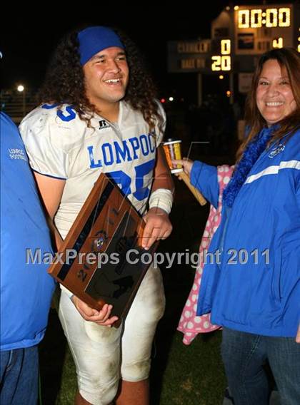 Thumbnail 3 in Lompoc vs. Cabrillo (CIF SS Northwest Division Final) photogallery.