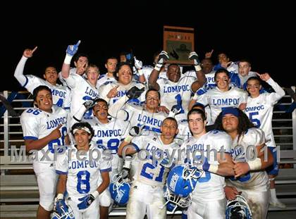 Thumbnail 3 in Lompoc vs. Cabrillo (CIF SS Northwest Division Final) photogallery.