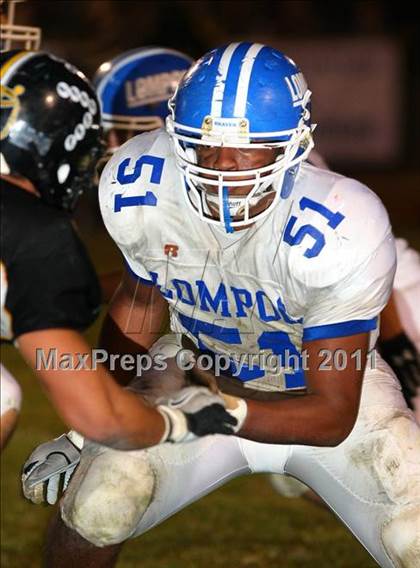 Thumbnail 1 in Lompoc vs. Cabrillo (CIF SS Northwest Division Final) photogallery.