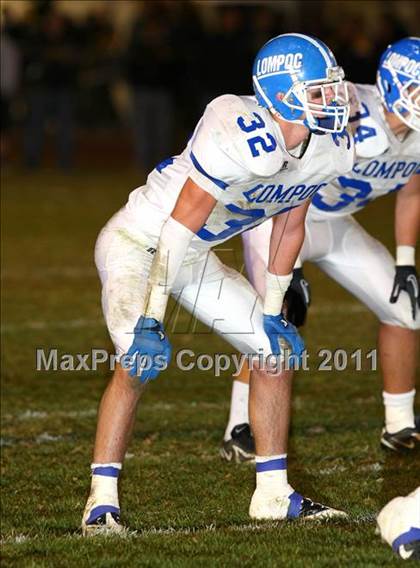 Thumbnail 1 in Lompoc vs. Cabrillo (CIF SS Northwest Division Final) photogallery.
