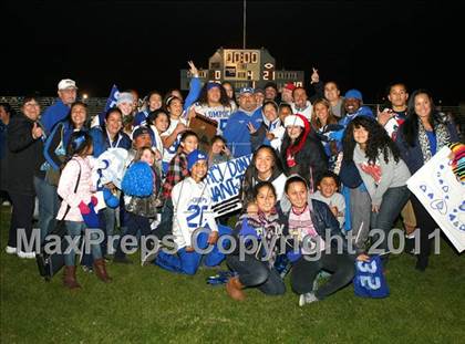Thumbnail 2 in Lompoc vs. Cabrillo (CIF SS Northwest Division Final) photogallery.