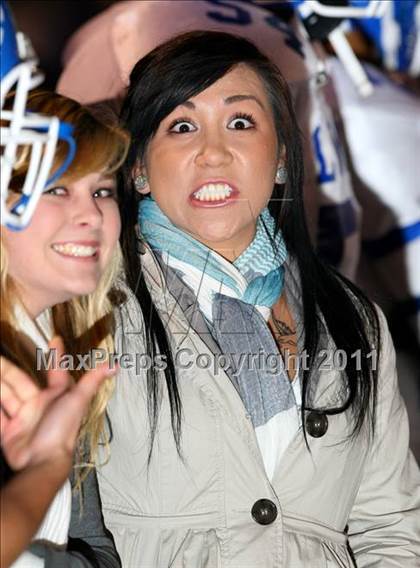 Thumbnail 3 in Lompoc vs. Cabrillo (CIF SS Northwest Division Final) photogallery.