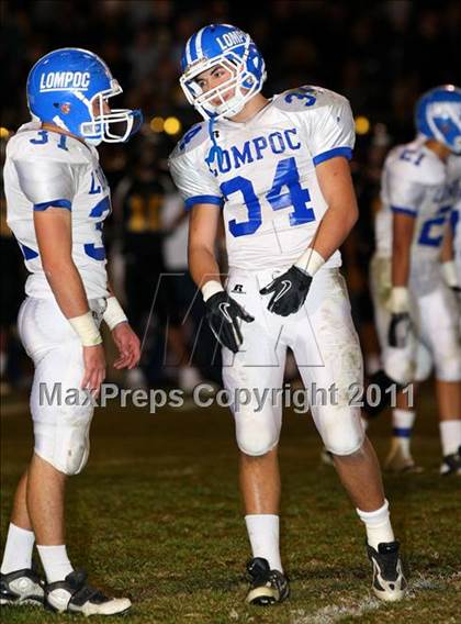 Thumbnail 1 in Lompoc vs. Cabrillo (CIF SS Northwest Division Final) photogallery.