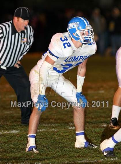 Thumbnail 2 in Lompoc vs. Cabrillo (CIF SS Northwest Division Final) photogallery.