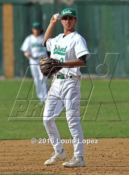 Thumbnail 1 in Los Osos @ Upland photogallery.