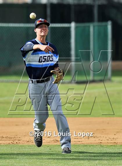 Thumbnail 1 in Los Osos @ Upland photogallery.