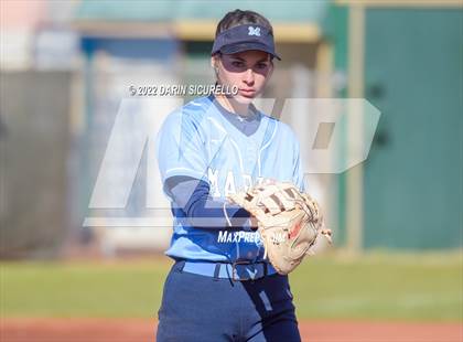 Thumbnail 2 in Murrieta Mesa vs. Marina (Dave Kops Tournament of Champions) photogallery.