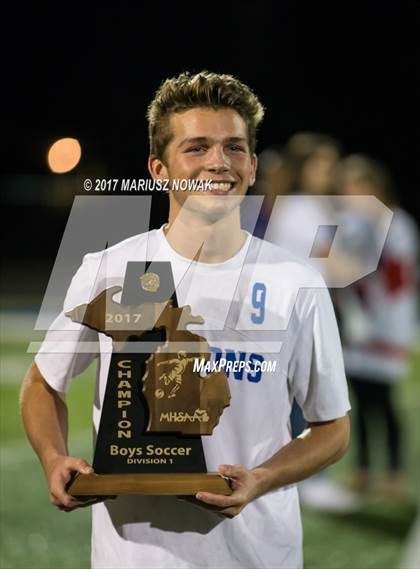 Thumbnail 1 in Clarkston @ Rochester (MHSAA District I Final) photogallery.