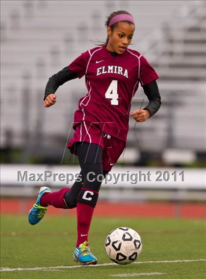Thumbnail 2 in Elmira @ Corning (Section 4 Class AA Semifinal) photogallery.