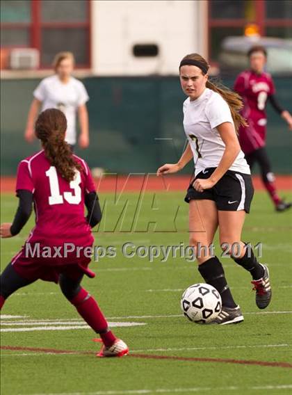 Thumbnail 3 in Elmira @ Corning (Section 4 Class AA Semifinal) photogallery.