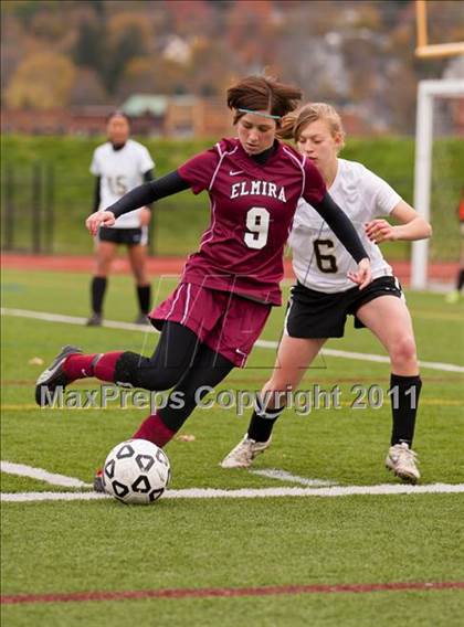 Thumbnail 1 in Elmira @ Corning (Section 4 Class AA Semifinal) photogallery.