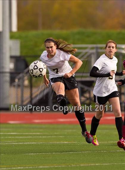 Thumbnail 3 in Elmira @ Corning (Section 4 Class AA Semifinal) photogallery.